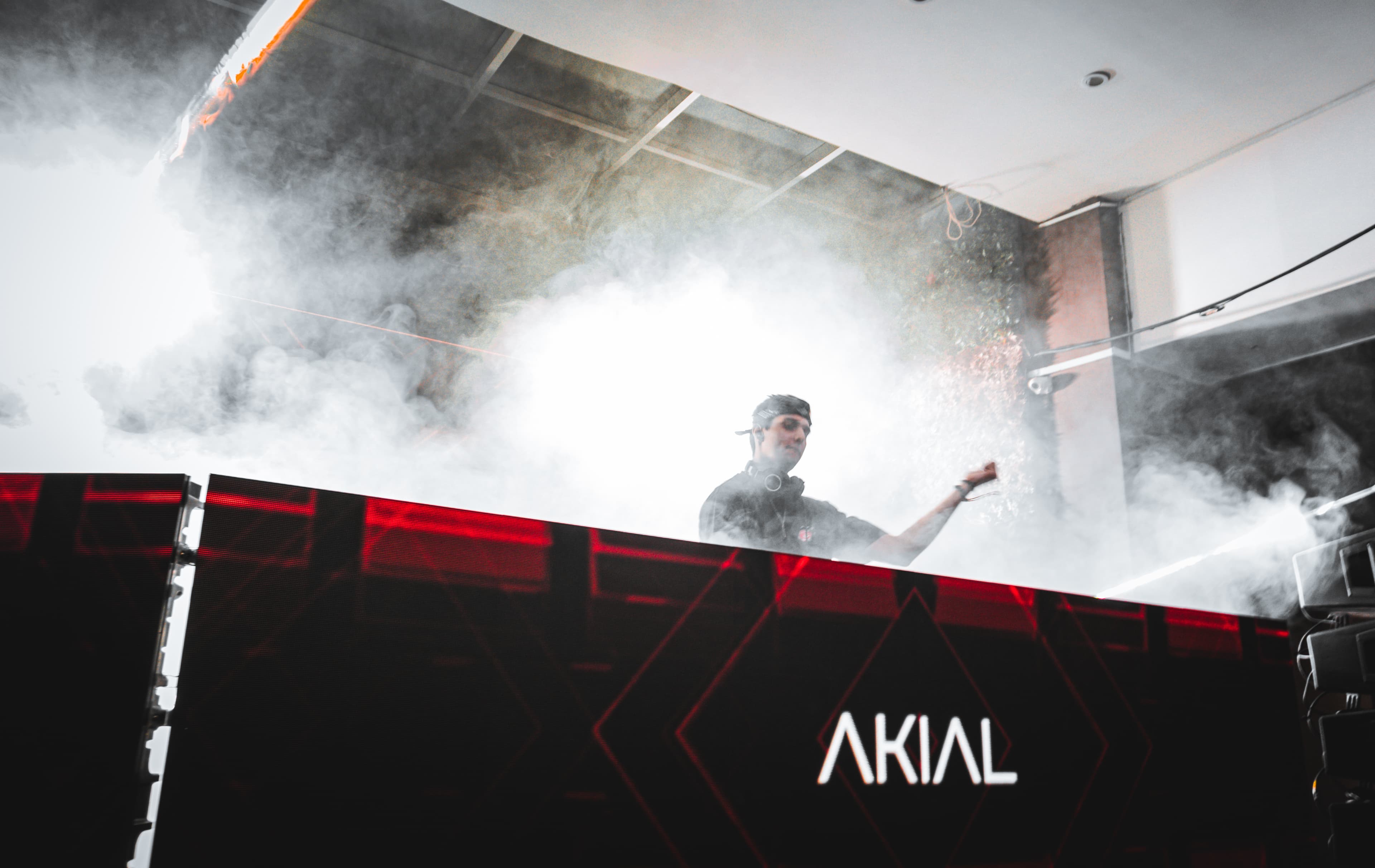 Akial - DJ still